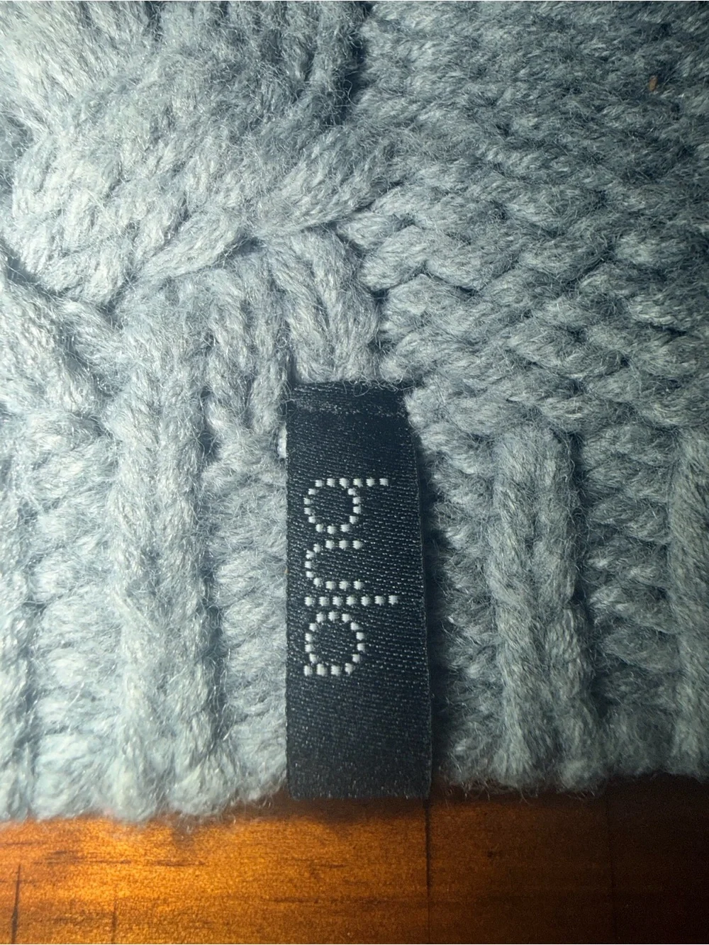 bula Cable Knit Pom Beanie in Heather Gray